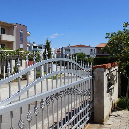 Apartments Katarina Vinkuran Exterior photo